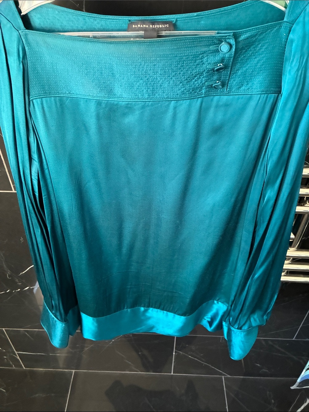 Banana Republic Teal Satin Long Sleeve Blouse with Button Yoke - 52% Silk